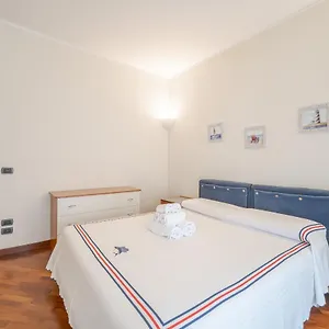 https://santa-margherita-quiet-apartment-with-balcony.hotelitalianriviera.com