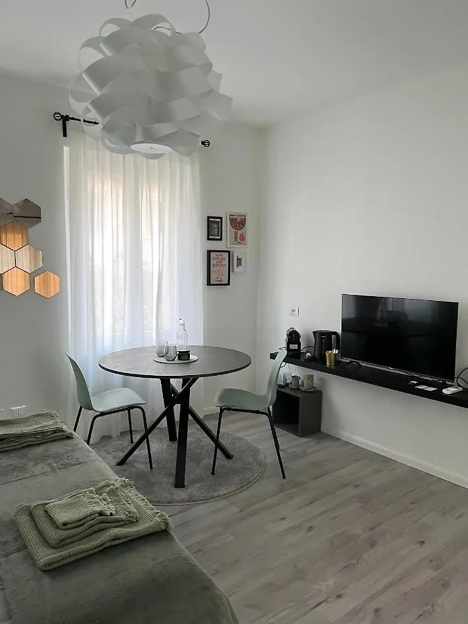 Suite Veronetta 0*, Verona